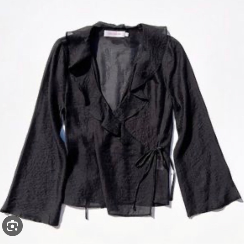 Brand New Lisa Says Gah Tilda Ruffle Top